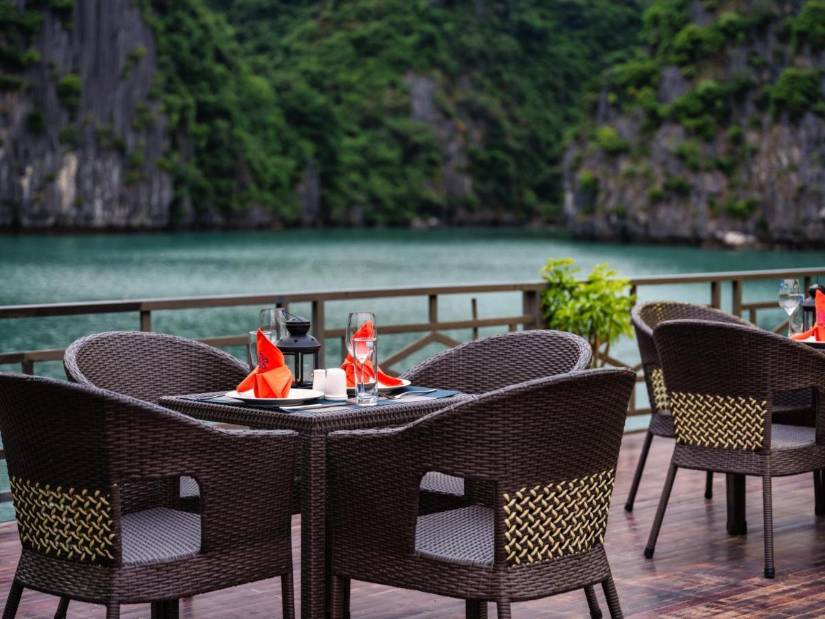 Отель La Pandora Boutique Cruises Халонг Экстерьер фото