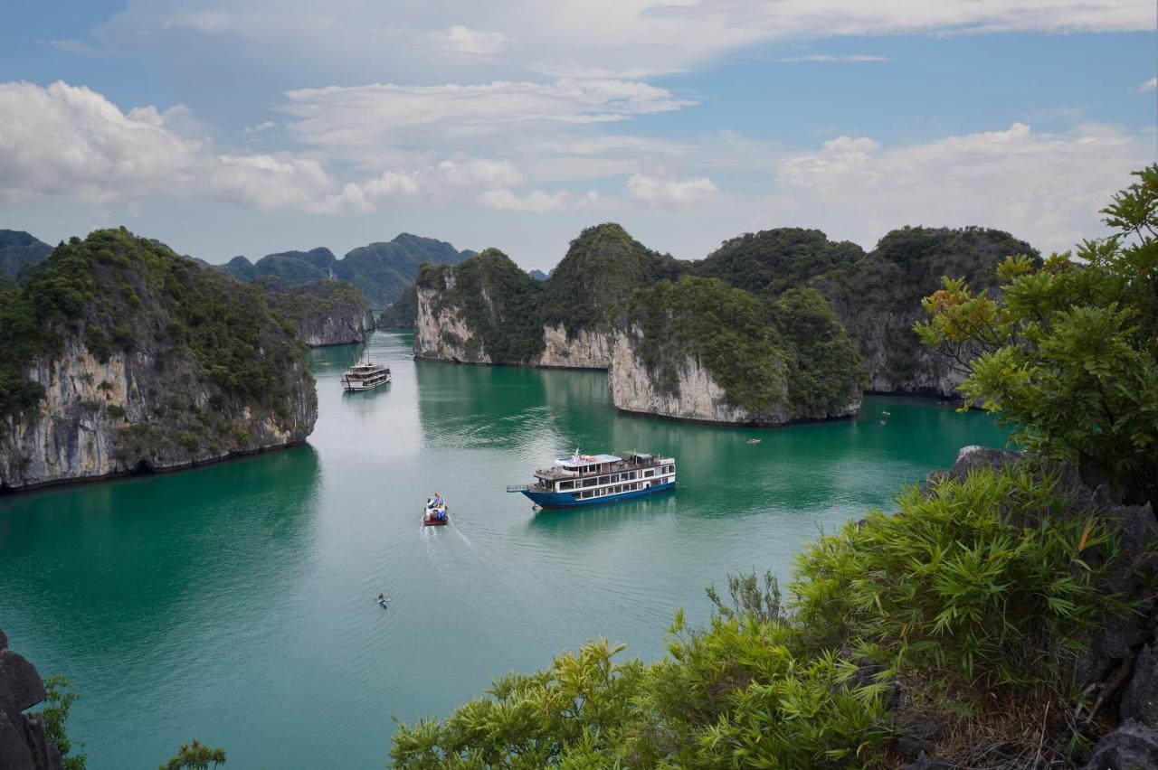 Отель La Pandora Boutique Cruises Халонг Экстерьер фото